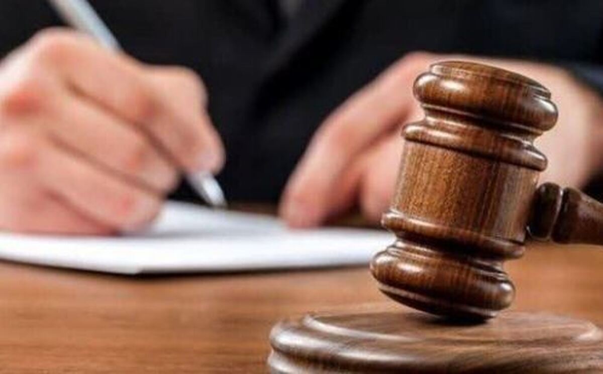 دادگستری، وکلا و سردفتران در مقابل یکدیگر نیستند