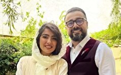 عکس خانوادگی سپند امیرسلیمانی و مونا کرمی با لباس‌های رنگی و شلوغ پلوغ!