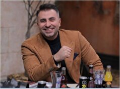 تصویری از جشن تولد علیرضا طلیسچی در کنسرتش با حضور طرفداران دو آتیشه اش