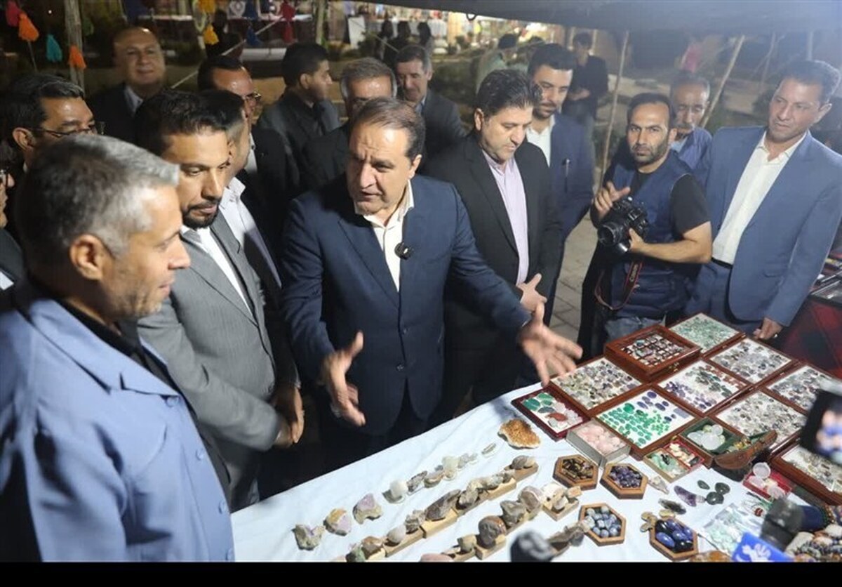 بازدید استاندار میسان عراق از جشنواره و نمایشگاه «نان، سنت، طعم» ایلام