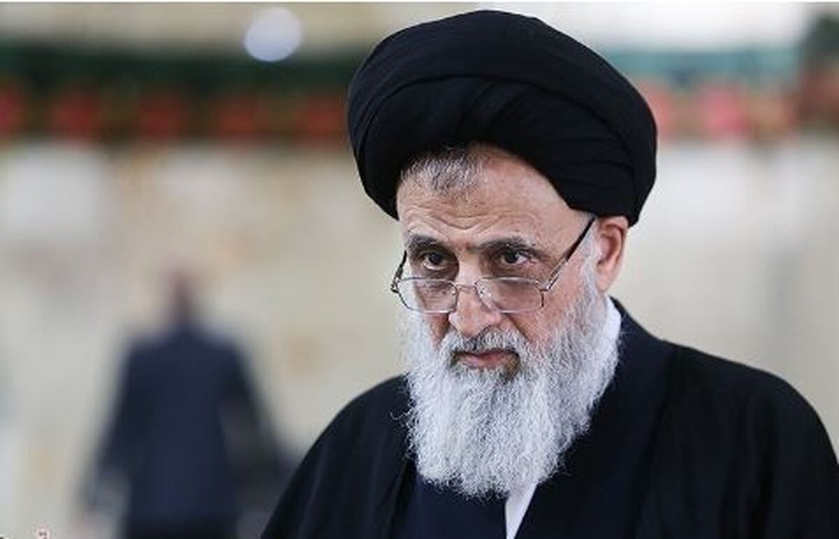 سیاست آمریکا حمایت از ظالم و خلع سلاح مظلوم است