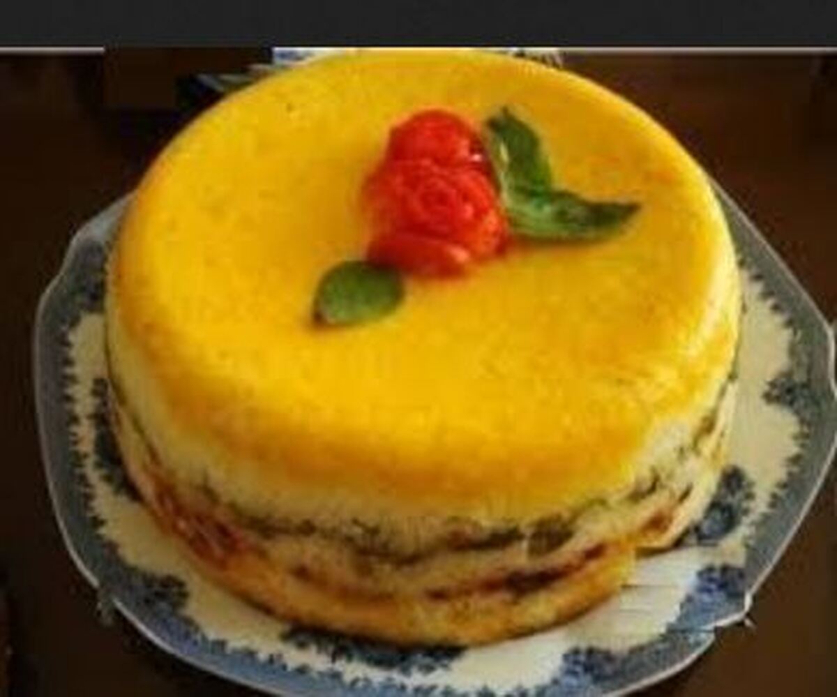 در ۸ مرحله این برنج کاسه‌ای آذری را آماده کنید