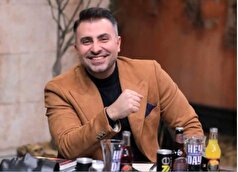 کیک تولد خاص و دوطبقه علیرضا طلیسچی در کنسرتش! +عکس