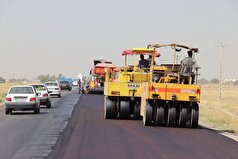 اجرای روکش آسفالت در مسیر اصلی بندرعباس به سیرجان