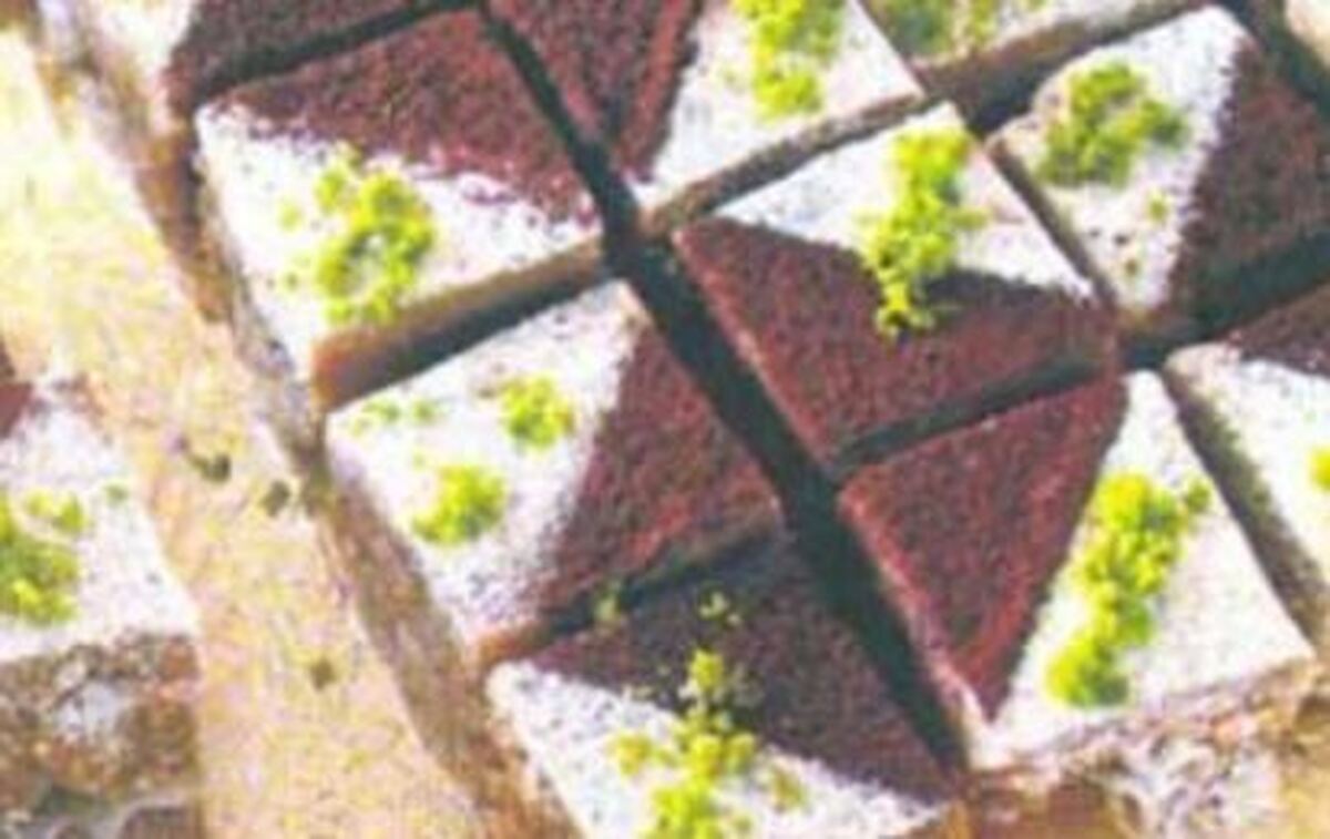 رسپی تهیه حلوای بادام و آموزش برش زدن و چیدن حلوا