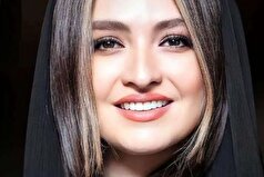 گلاره عباسی از انتشار اولین کتابش خبر داد
