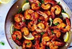طبخ میگو با ادویه هندی برای یک شام خاص و لاکچری