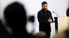 در آمریکا، زلنسکی متهم به انتقال میلیون‌ها دلار به یک بانک عربستان سعودی شد.