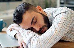 چرت زدن‌های مکرر و طولانی در طول روز چه زمانی نگران کننده می‌شود؟