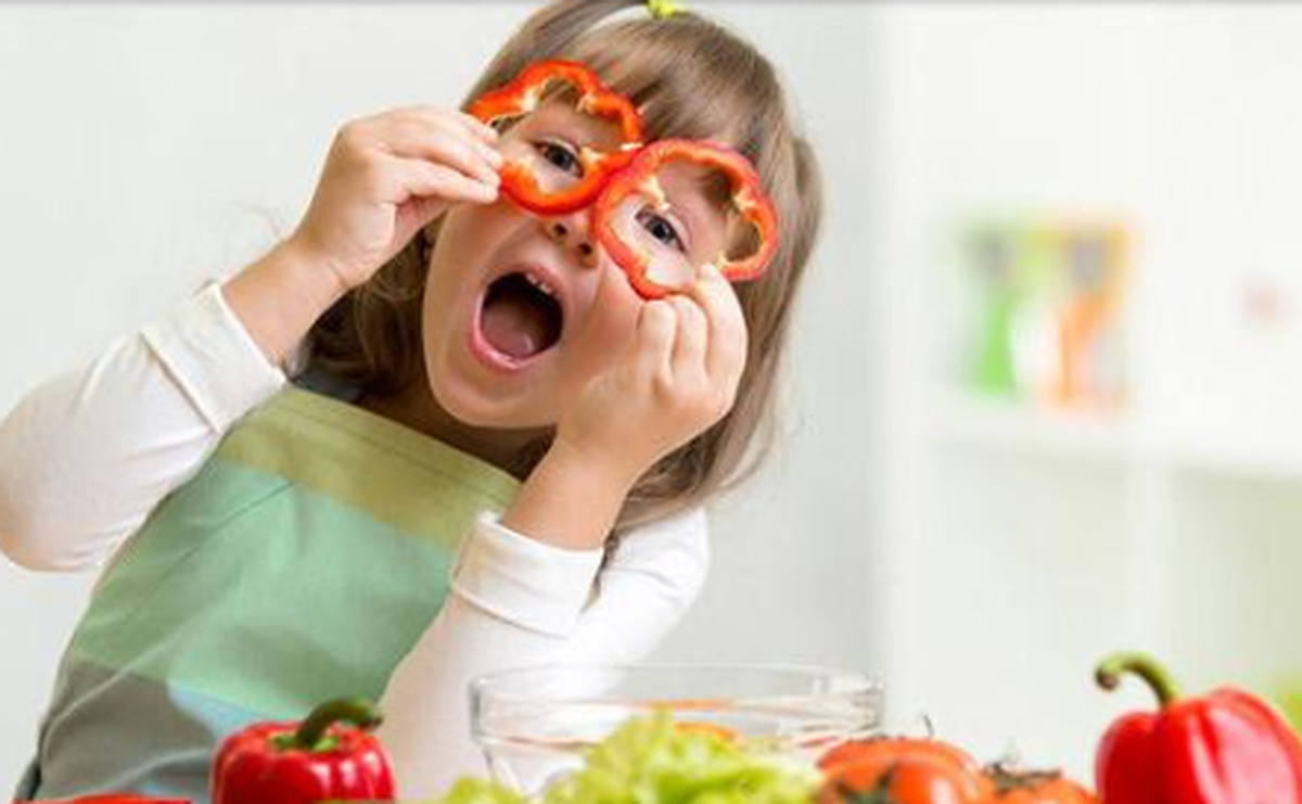 چرا تغذیه برای کودک اهمیت دارد؟