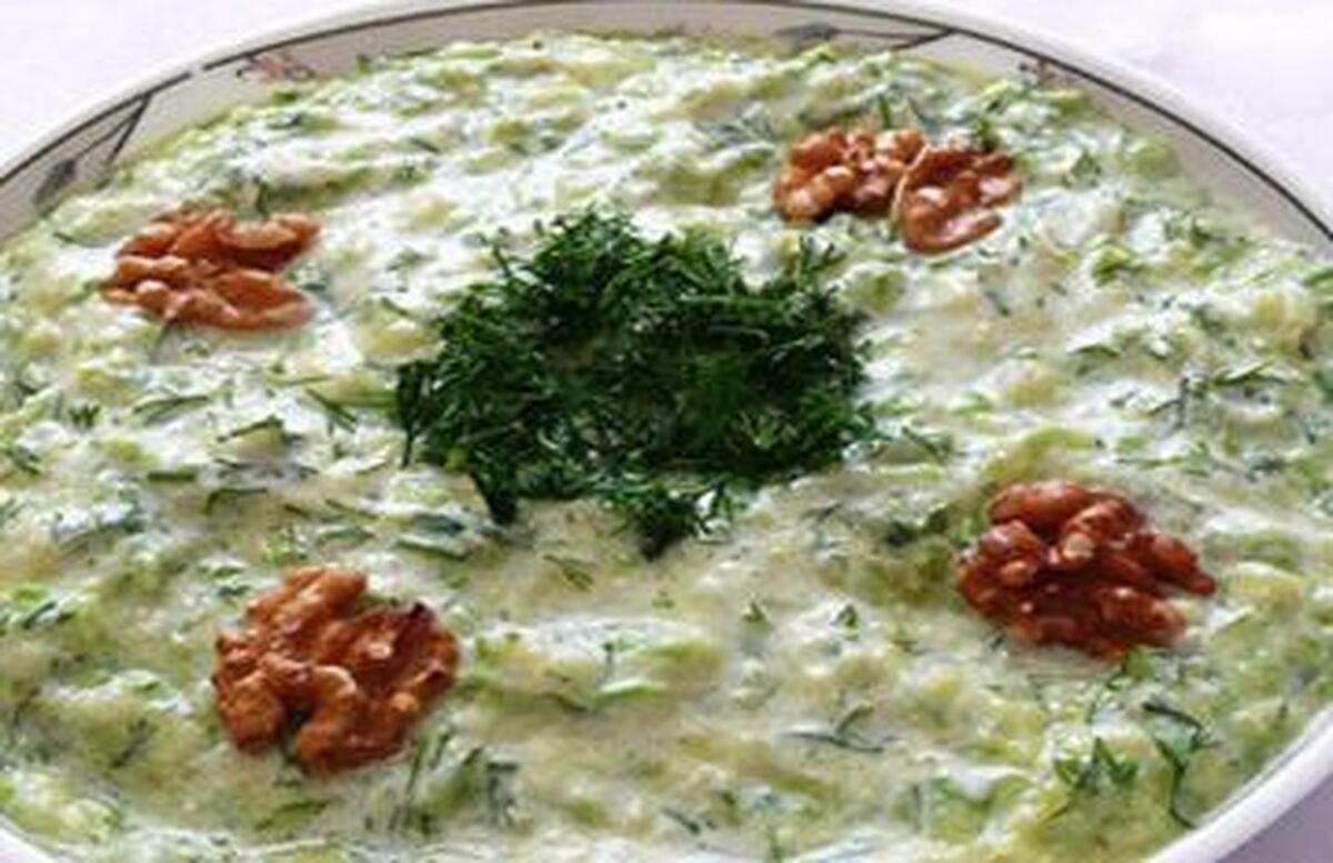 از طرز تهیه و خواص برانی کدو سبز غافل نشوید