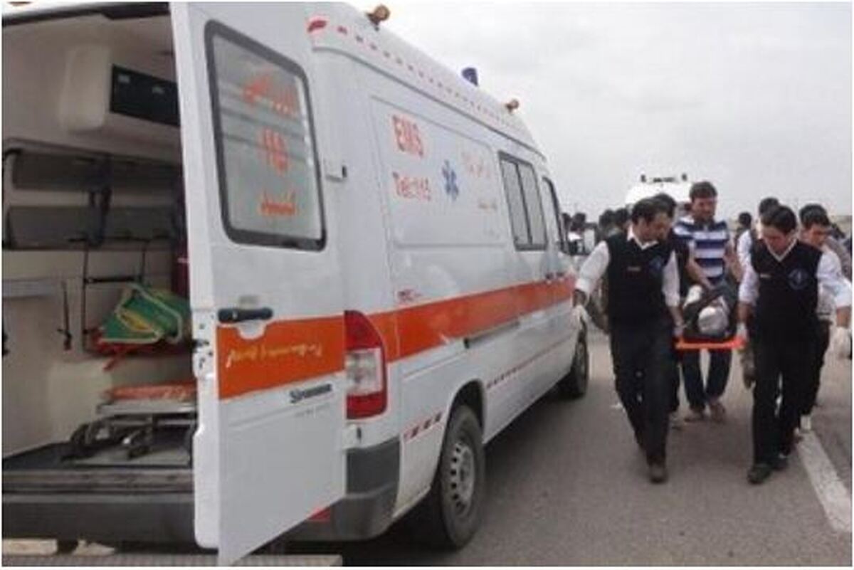 حادثه انحراف مینی بوس از محور اصلی ۱۴ مصدوم به دنبال داشت