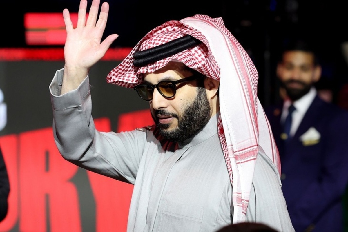 ترکی آل الشیخ در مورد خرید منچستر یونایتد: من سرمایه‌گذار نیستم و او اهل کشور من نیست