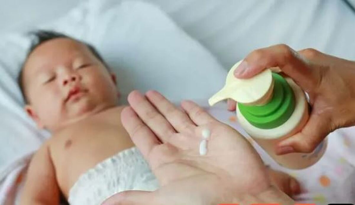 کار‌هایی که باید برای مراقبت از پوست نوزادان انجام دهید