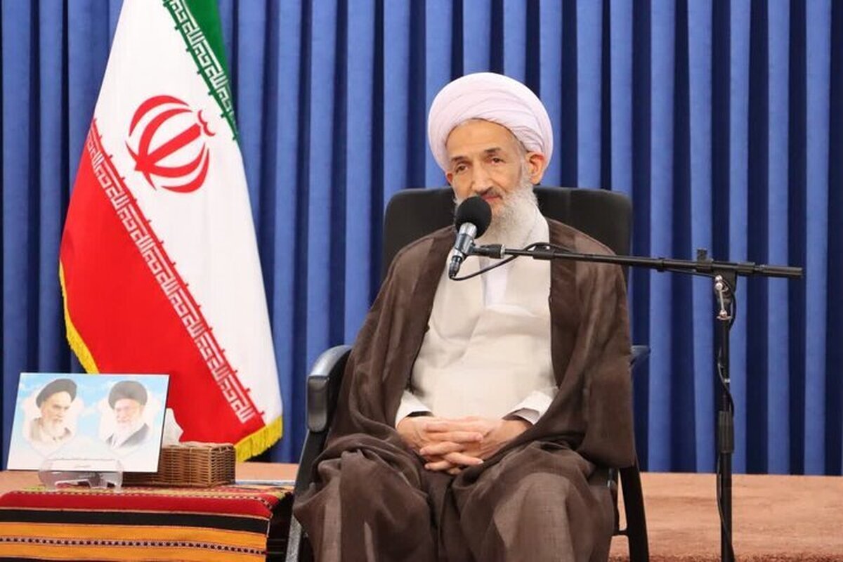 آیت الله لائینی: روز ملی مازندران نمادی از وحدت و هویت است