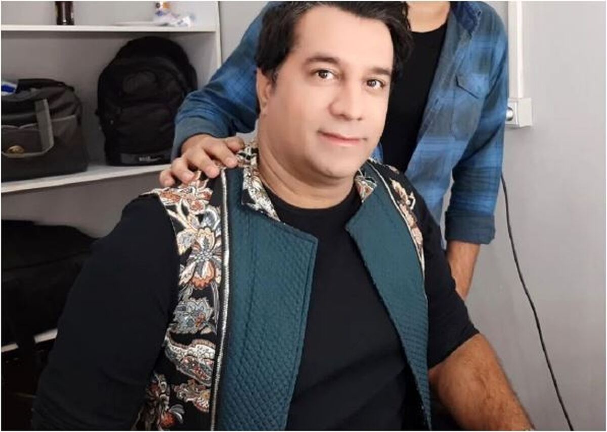 تصویری نایاب از امیدجهان کنار پدرش و خواننده معروف