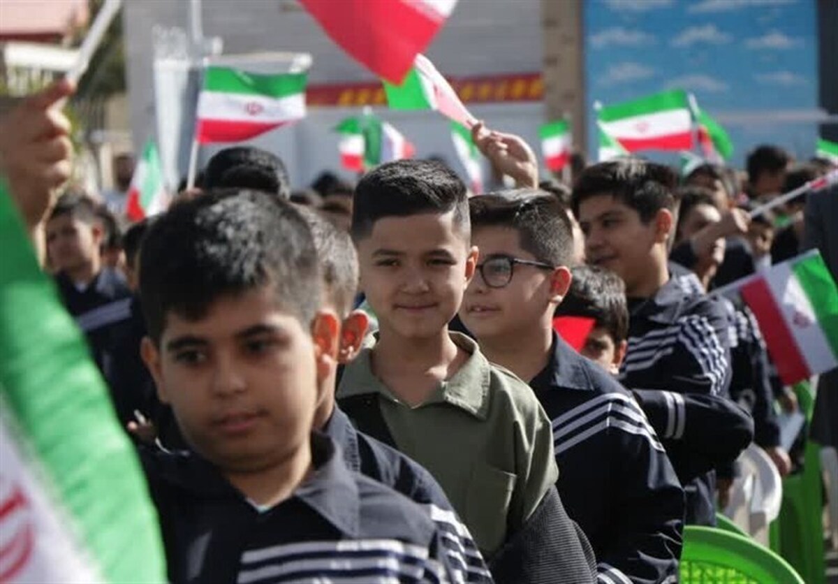 بیش از ۲۵ هزار دانش‌آموز کردستانی تحت حمایت قرار گرفتند