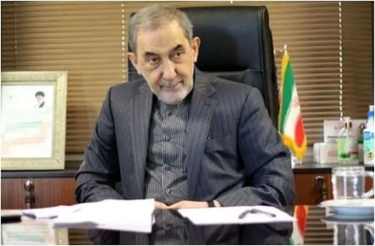 تشبیه جالب ولایتی در پی شباهت رفتاری دونالد ترامپ و هیتلر