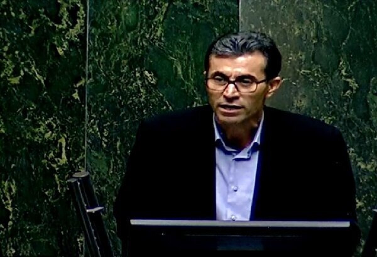 ستوده: رئیس جمهور ناکارآمدان را از بدنه نظام کنار بگذارد
