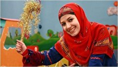 عکس یادگاری خاله شادونه کنار مجری معروف و محجبه صدا و سیما در اصفهان