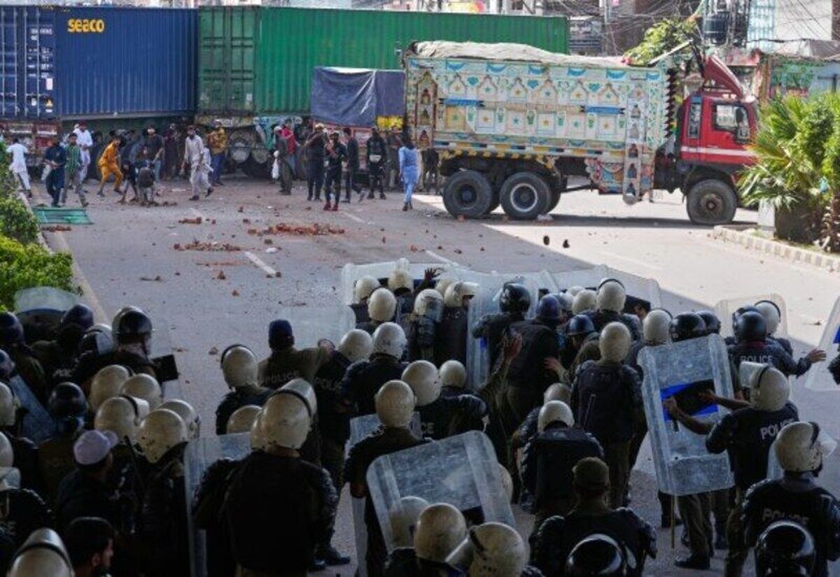 کشته شدن یک افسر ارشد پلیس پاکستان در ناآرامی های شهر لاهور