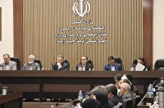 راه‌حل مشکلات فرهنگی و اجتماعی باید از دانشگاه بیرون بیاید