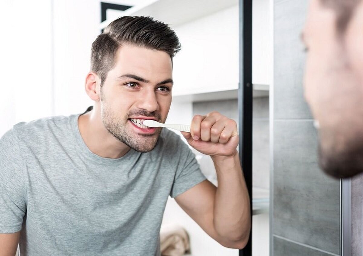 تاثیر درست مسواک زدن در حفظ سلامت دهان و دندان‌های شما!