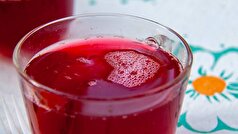یک متخصص تغذیه، آب میوه‌های شیرین را با خطر ابتلا به نقرس مرتبط دانسته است.