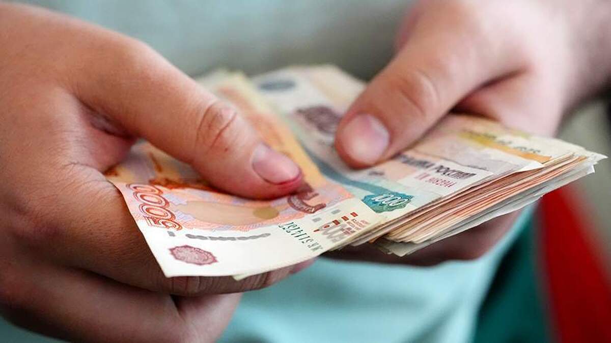 بانک روسیه نسبت به سرمایه‌گذاری در ابزار‌های بازار خارجی هشدار داد.