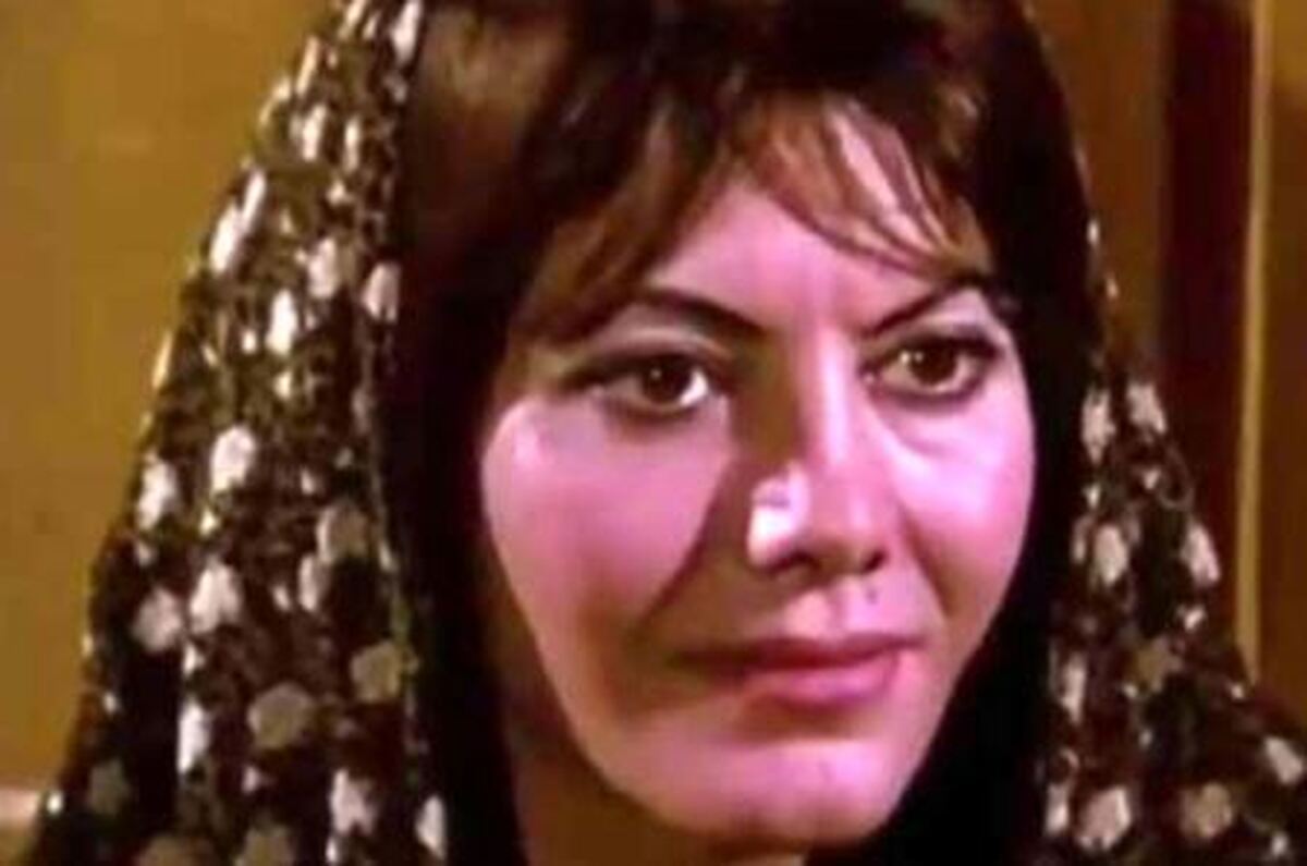 عکس قدیمی از فخری خوروش با چشمان گریان غوغا کرد!