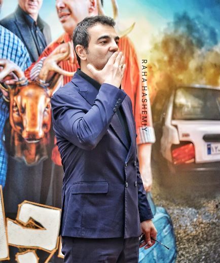 استایل کت و شلواری لاکچری بهزاد خلج در یک مراسم