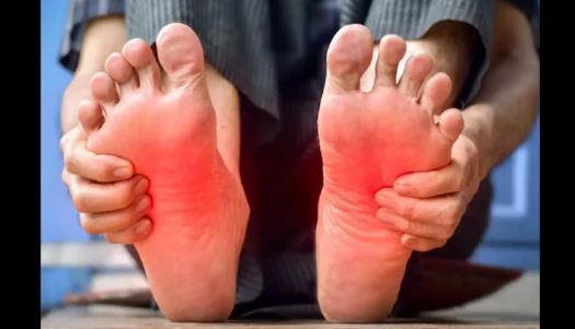 سوزش کف پا؛ نشانه‌ای از یک بیماری زمینه‌ای