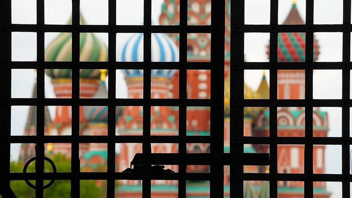 وزرای امور خارجه اتحادیه اروپا نوزدهمین بسته تحریم‌ها علیه روسیه را بررسی خواهند کرد.