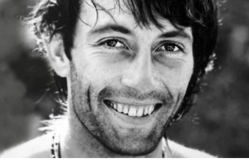 تصویر «کودک و لاشخور» که زندگی عکاس را به نابودی کشاند تصویر «کودک و لاشخور» که زندگی عکاس را به نابودی کشاند