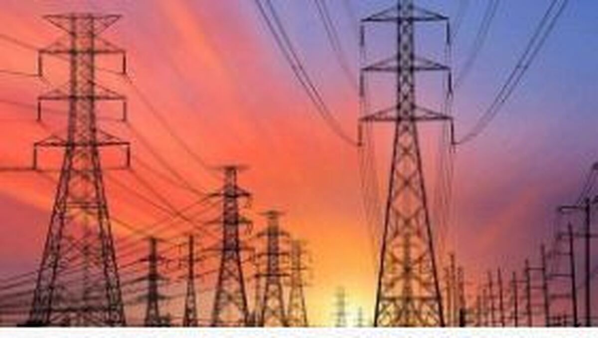 میزان واردات برق از کشور‌های شمالی ۵۰۰ مگاوات/ صادرات چگونه است؟