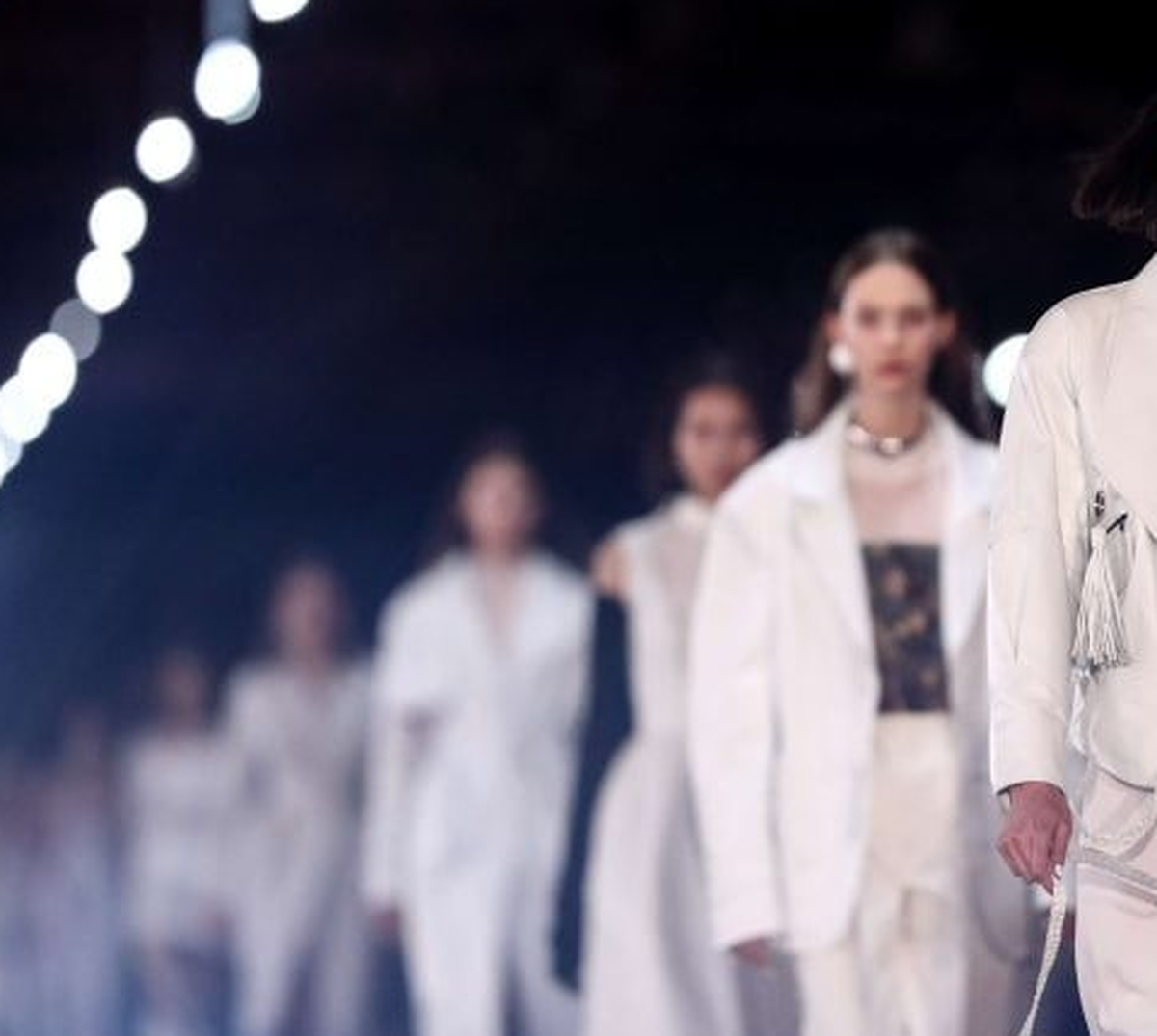 دوران طراحان ستاره در صنعت مد رو به زوال است