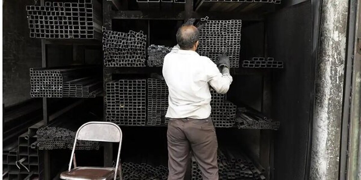 چرا بازار آهن کرج به خارج شهر منتقل نمی‌شود؟