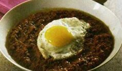 این ترکیب مقوی و لذیذ را با گوشت گوسفندی و گردو آماده کنید