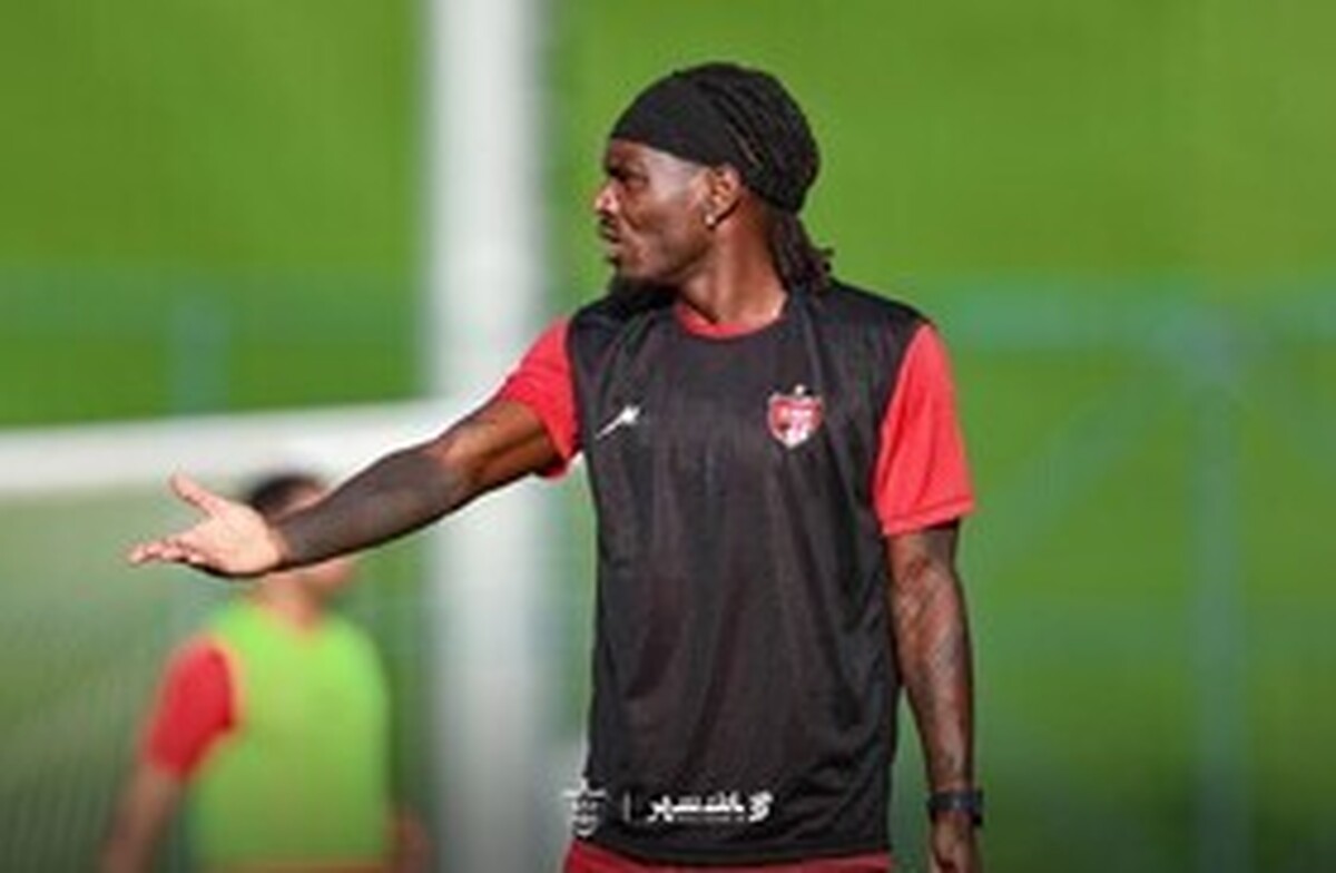 بیفوما: باید در فاز تهاجمی بهتر شویم/ هواداران پرسپولیس انتظار پیروزی دارند