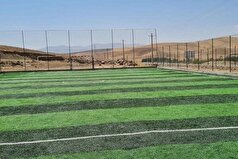 افتتاح یک زمین چمن مصنوعی در یکی از روستا‌های سلسله