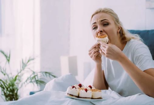 شناخت پنج الگوی مشخص پرخوری برای مدیریت بهتر تغذیه