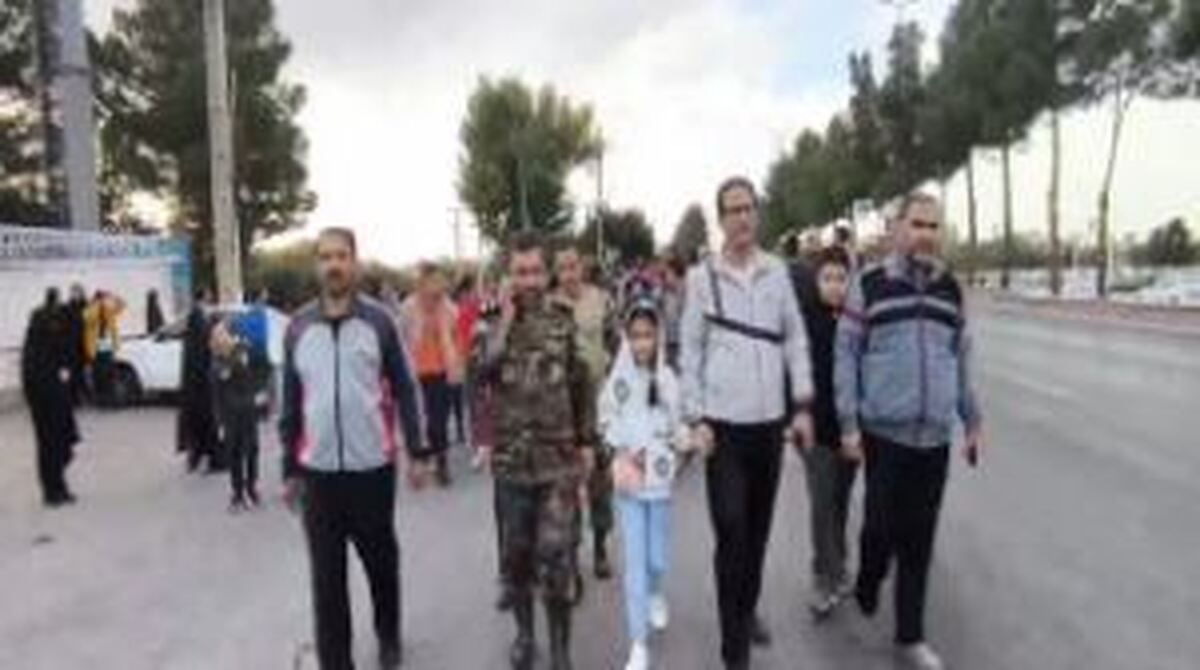 برگزاری همایش بزرگ پیاده‌روی خانوادگی در پارک ساحلی عجب‌شیر