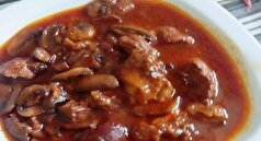خورشت قارچ ترکیبی که هیچکس از خوردنش نمی‌گذرد