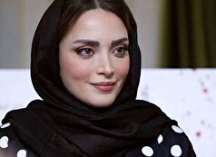 بچه گربه‌های کیوت در حال بالا رفتن از سر و کول بهنوش طباطبایی! +عکس