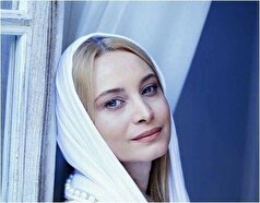 استایل تینیجری و فیگور شیطنت آمیز مریم کاویانی در ۵۵ سالگی حیرت زده تان می‌کند! +عکس