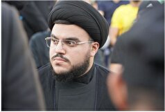 تصویر شکار شده از چهره درهم و ناراحت پسرِ سیدحسن نصرالله در مراسم پدرش