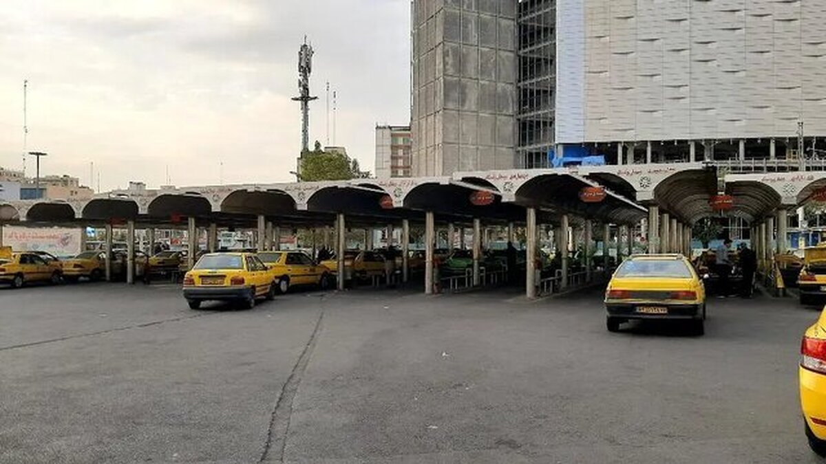 قطع آب بخشی از پایانه شهید سلطانی کرج به دلیل فرسودگی انشعابات