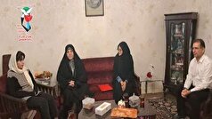 دیدار معاون تعاون و امور اجتماعی بنیاد شهید و امور ایثارگران با خانواده «شهیده جواهریان»