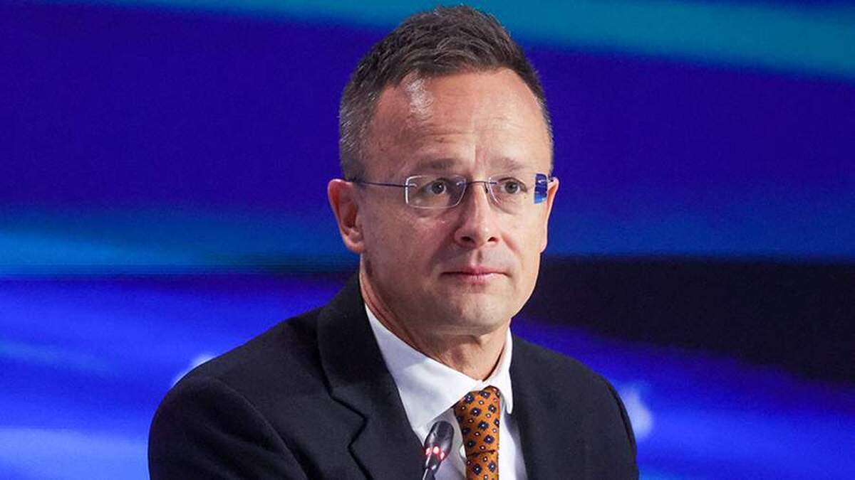 سیارتو احتمال پایبندی مجارستان به درخواست دیوان کیفری بین‌المللی برای دستگیری پوتین را رد کرد.