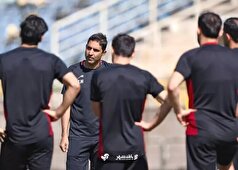 گل‌محمدی خبر تماس پرسپولیس با خودش را تکذیب کرد!